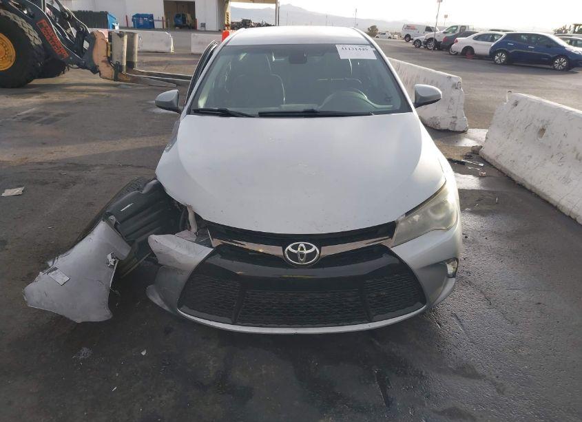 Photo 18 of 2016 Toyota Camry SE (VIN 4T1BF1FK3GU145618)