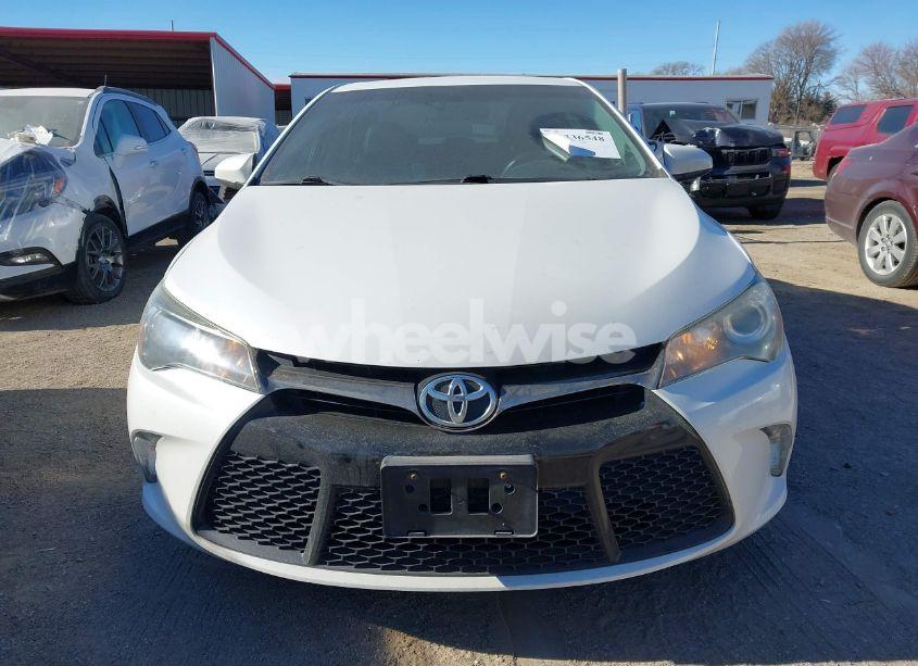 Photo 13 of 2016 Toyota Camry SE (VIN 4T1BF1FK3GU146381)