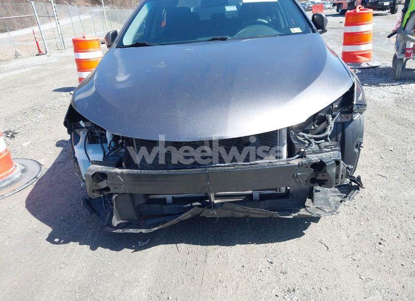 Photo 6 of 2016 Toyota Camry LE (VIN 4T1BF1FK3GU169062)