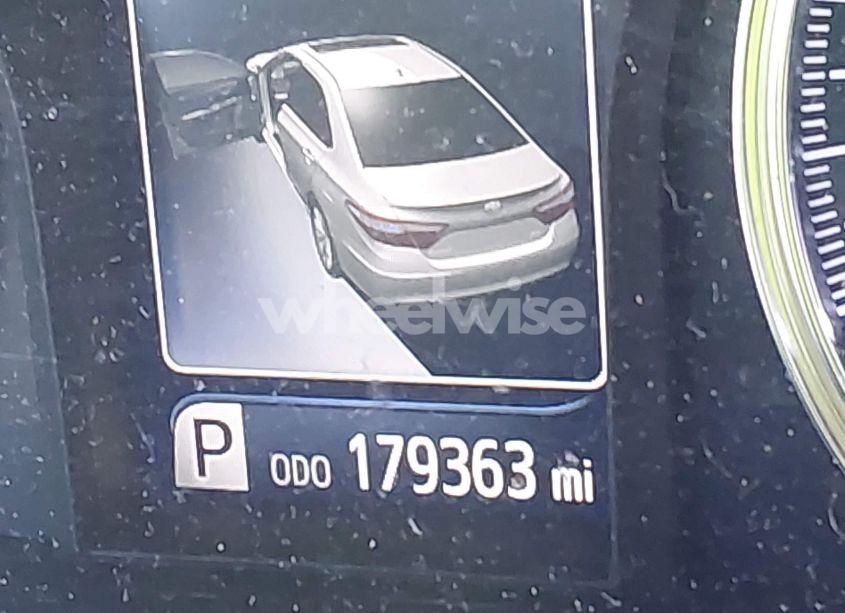 Photo 16 of 2016 Toyota Camry LE (VIN 4T1BF1FK3GU169322)