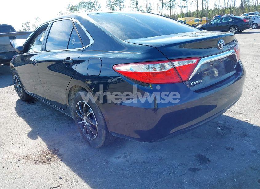 Photo 3 of 2016 Toyota Camry LE (VIN 4T1BF1FK3GU169322)