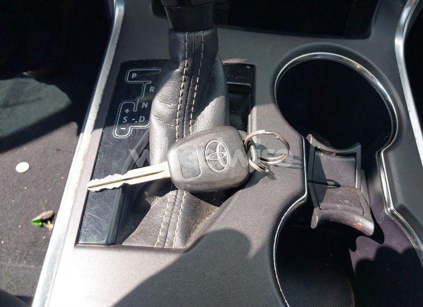 Photo 11 of 2016 Toyota Camry SE (VIN 4T1BF1FK3GU176030)