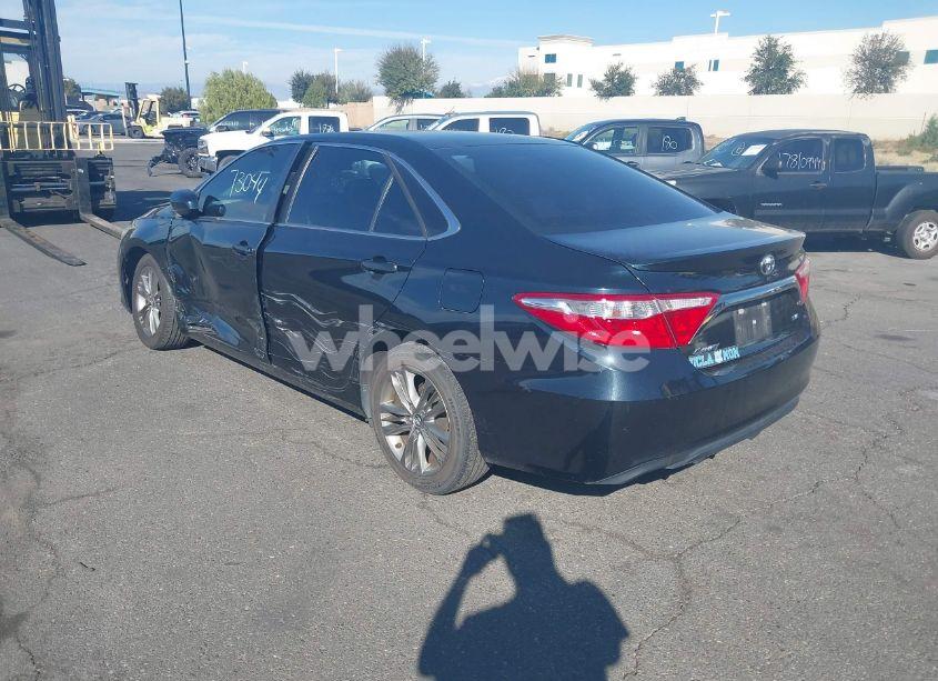 Photo 3 of 2016 Toyota Camry SE (VIN 4T1BF1FK3GU176030)