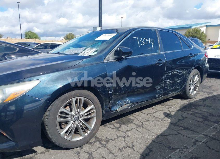 Photo 6 of 2016 Toyota Camry SE (VIN 4T1BF1FK3GU176030)