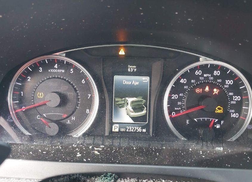 Photo 7 of 2016 Toyota Camry SE (VIN 4T1BF1FK3GU188887)