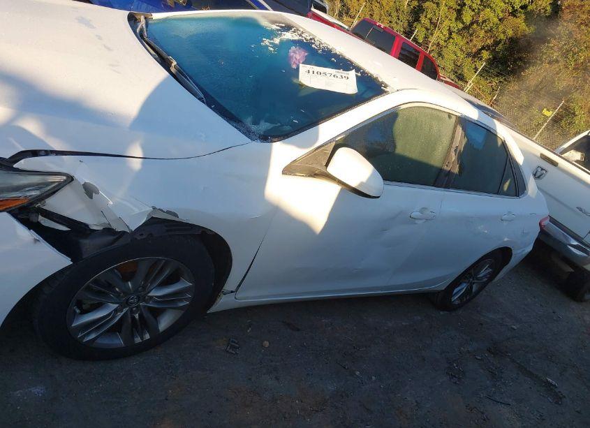 Photo 14 of 2016 Toyota Camry SE (VIN 4T1BF1FK3GU191255)