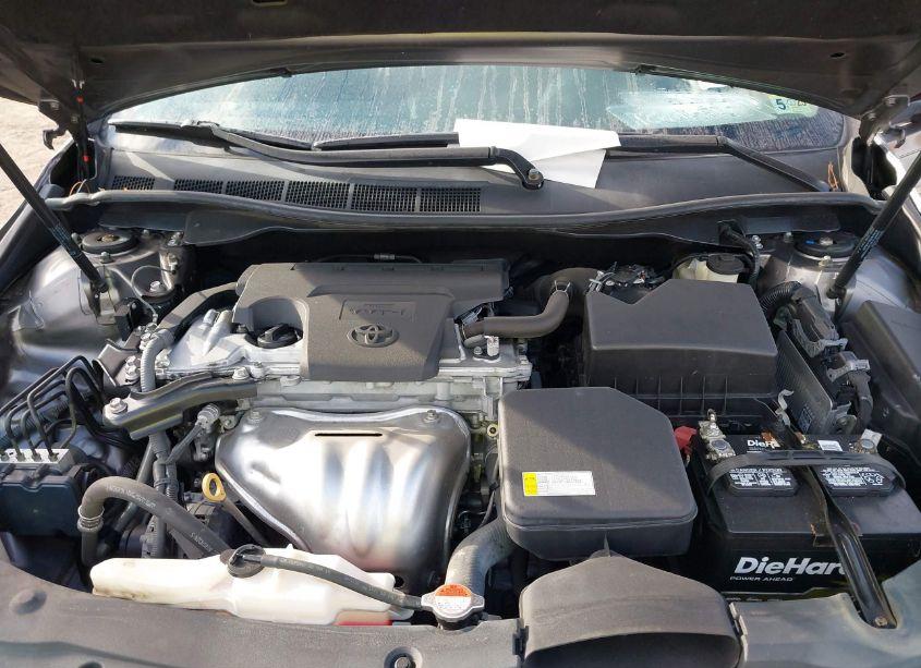 Photo 10 of 2016 Toyota Camry SE (VIN 4T1BF1FK3GU198674)