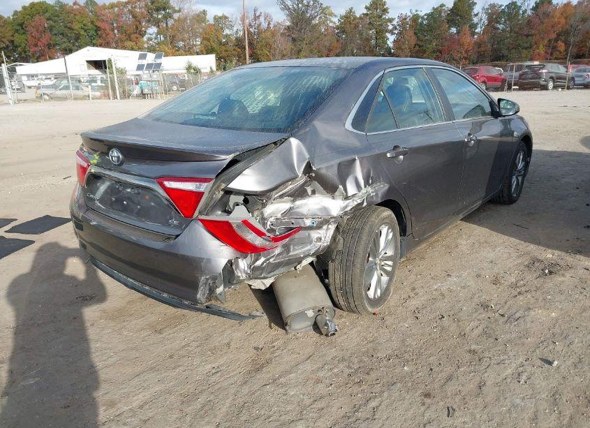 Photo 4 of 2016 Toyota Camry SE (VIN 4T1BF1FK3GU198674)