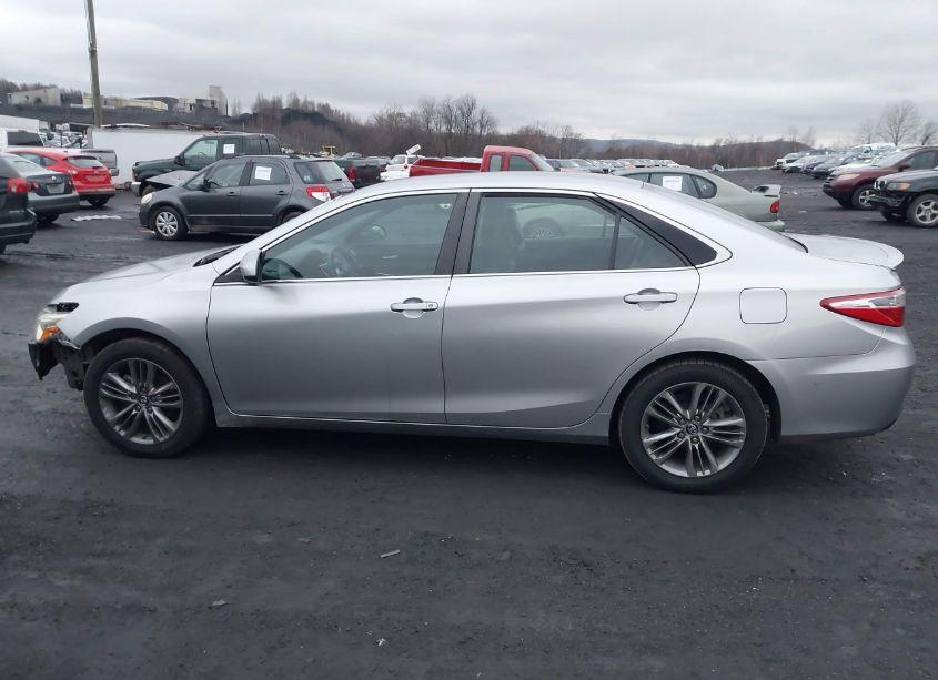 Photo 14 of 2016 Toyota Camry SE (VIN 4T1BF1FK3GU204358)