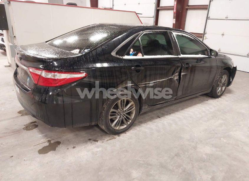 Photo 4 of 2016 Toyota Camry SE (VIN 4T1BF1FK3GU226599)