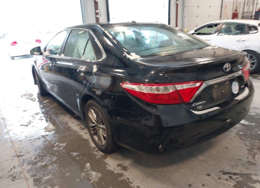 Photo 3 of 2016 Toyota Camry SE (VIN 4T1BF1FK3GU228305)