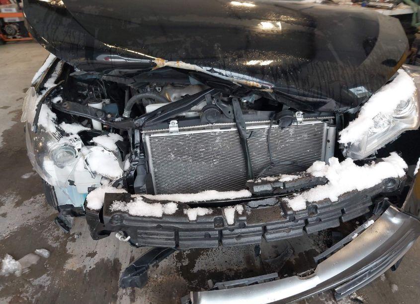 Photo 6 of 2016 Toyota Camry SE (VIN 4T1BF1FK3GU228305)