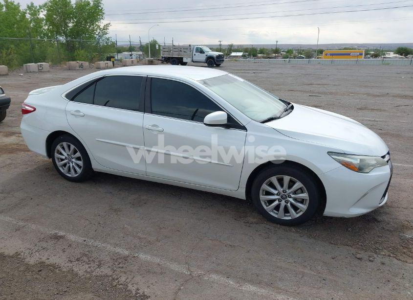 Photo 13 of 2016 Toyota Camry SE (VIN 4T1BF1FK3GU233360)