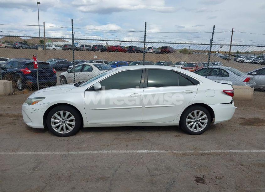 Photo 14 of 2016 Toyota Camry SE (VIN 4T1BF1FK3GU233360)