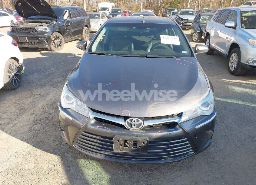Photo 12 of 2016 Toyota Camry XLE (VIN 4T1BF1FK3GU246917)