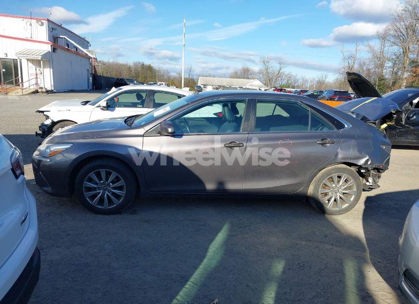 Photo 14 of 2016 Toyota Camry XLE (VIN 4T1BF1FK3GU246917)