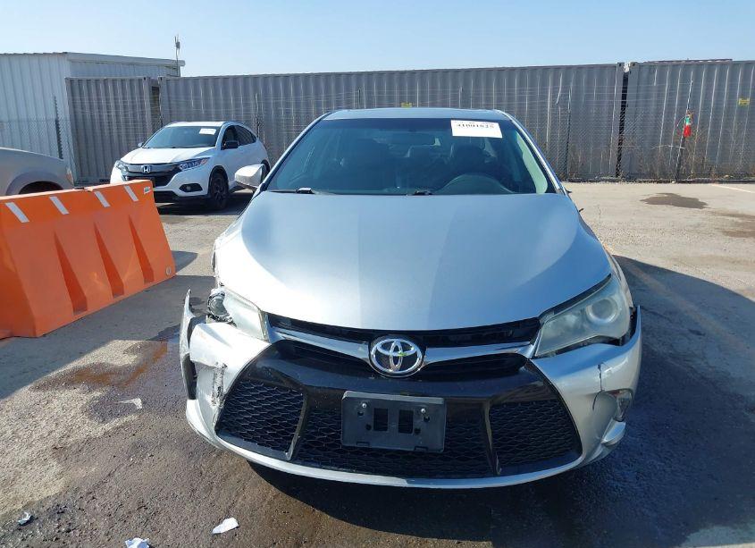Photo 12 of 2016 Toyota Camry XSE (VIN 4T1BF1FK3GU259389)