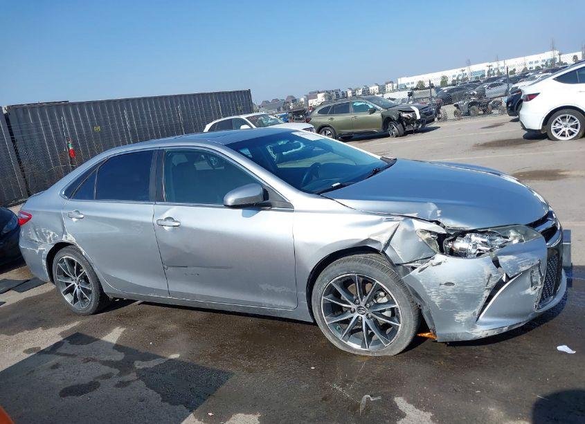 Photo 13 of 2016 Toyota Camry XSE (VIN 4T1BF1FK3GU259389)