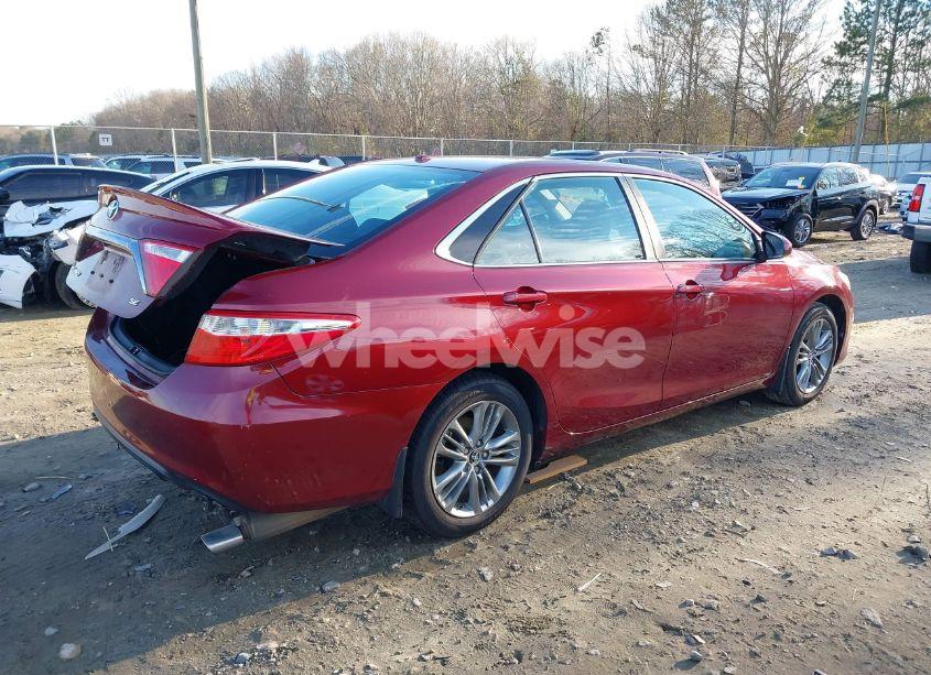 Photo 4 of 2016 Toyota Camry SE (VIN 4T1BF1FK3GU520875)