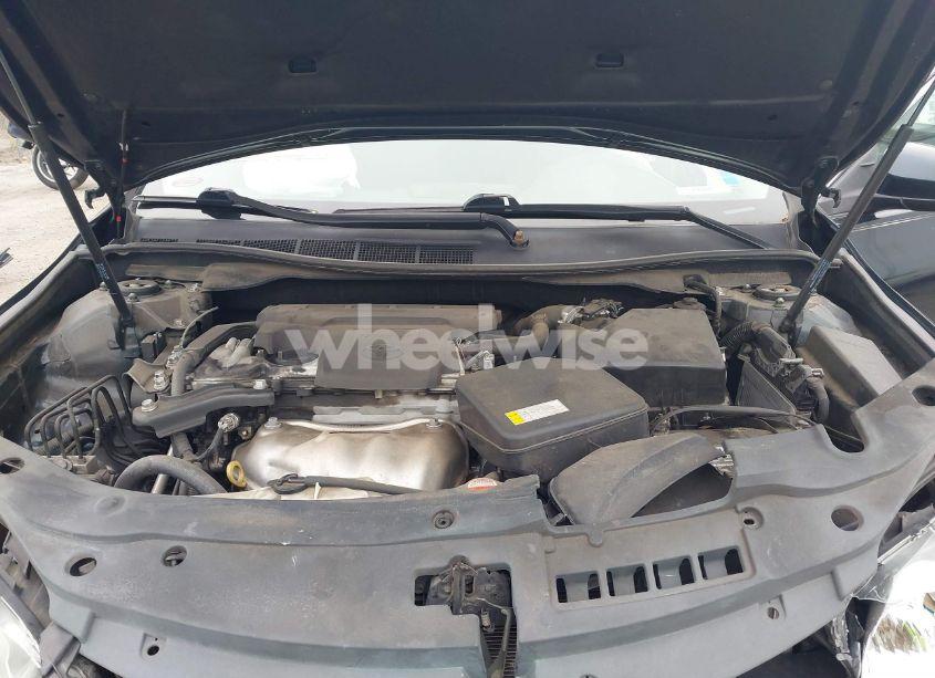 Photo 10 of 2016 Toyota Camry LE (VIN 4T1BF1FK3GU526904)