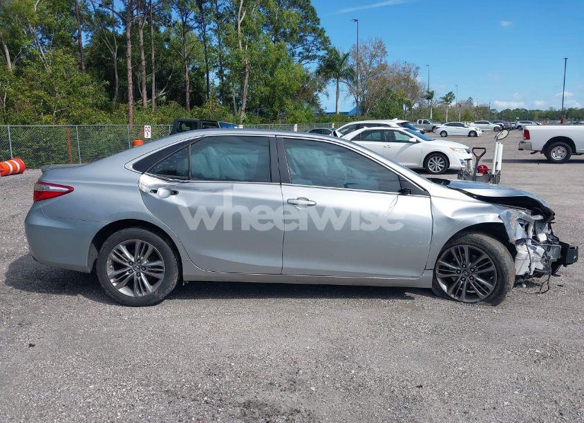 Photo 13 of 2016 Toyota Camry SE (VIN 4T1BF1FK3GU546196)