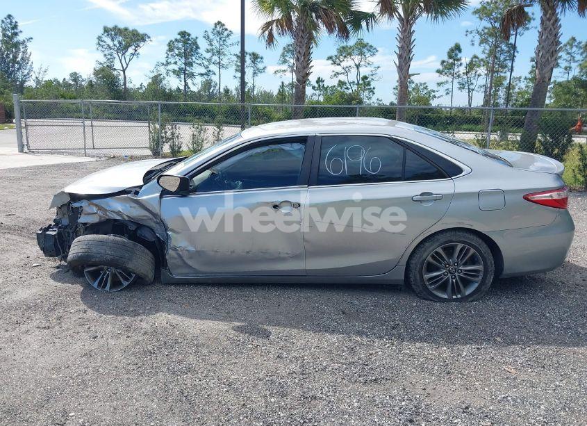 Photo 14 of 2016 Toyota Camry SE (VIN 4T1BF1FK3GU546196)