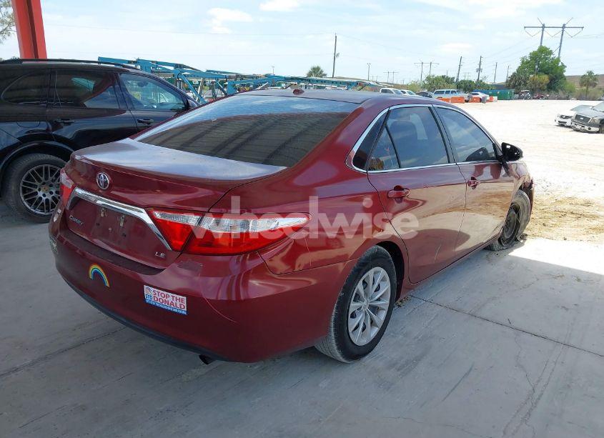 Photo 4 of 2016 Toyota Camry LE (VIN 4T1BF1FK3GU552936)