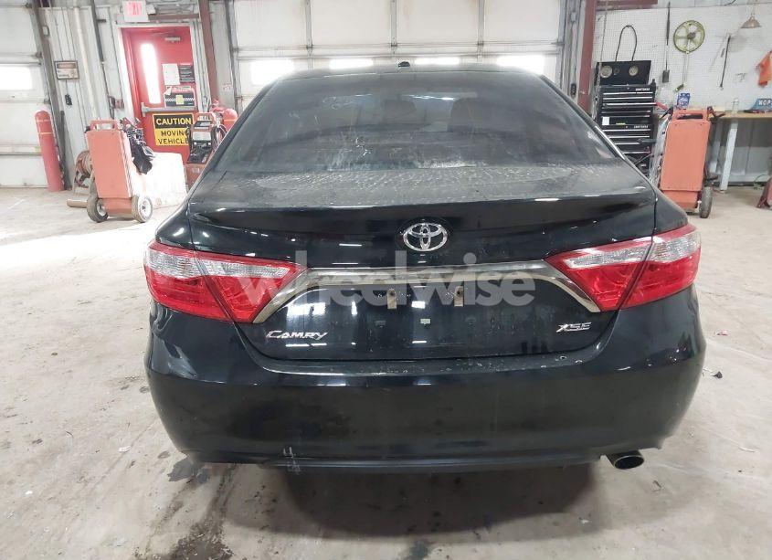 Photo 16 of 2016 Toyota Camry XSE (VIN 4T1BF1FK3GU555108)