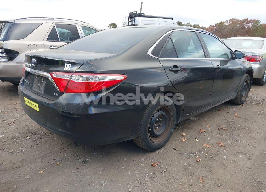 Photo 4 of 2016 Toyota Camry LE (VIN 4T1BF1FK3GU564827)