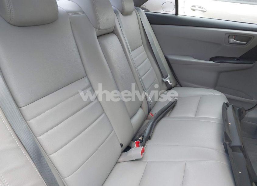 Photo 8 of 2016 Toyota Camry LE (VIN 4T1BF1FK3GU564827)