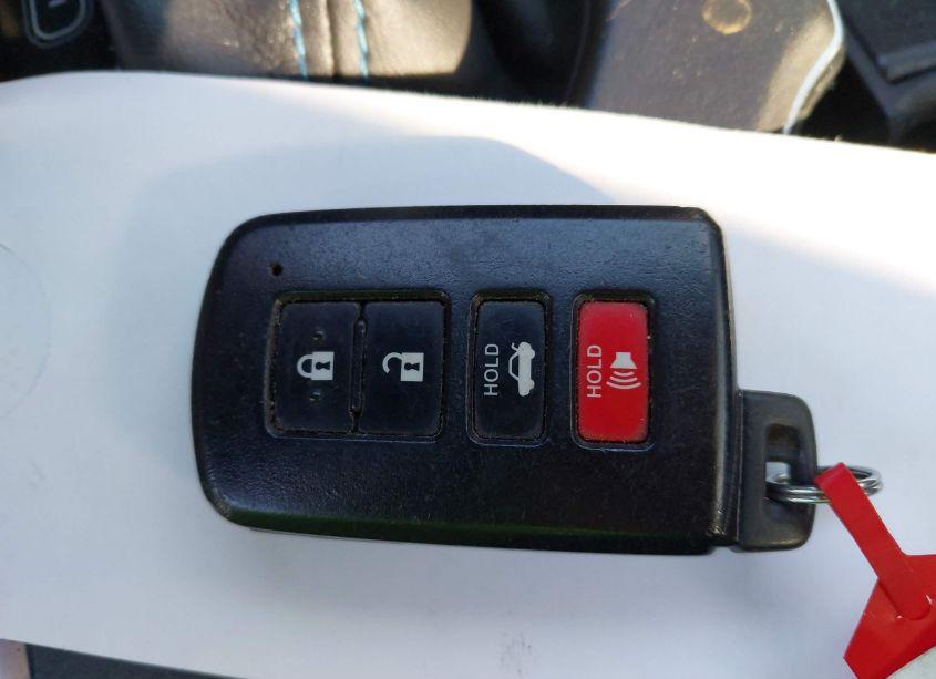 Photo 11 of 2016 Toyota Camry SE (VIN 4T1BF1FK3GU566948)