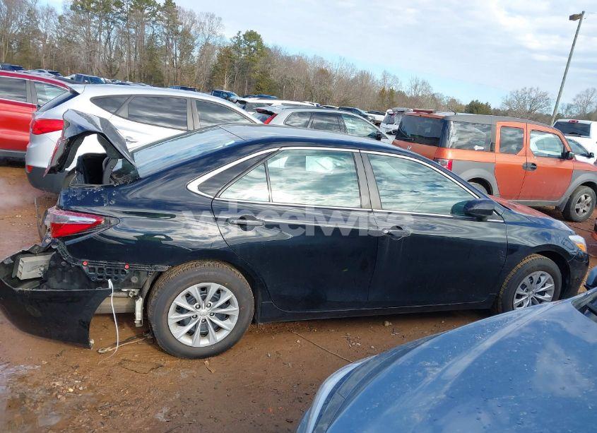 Photo 13 of 2016 Toyota Camry LE (VIN 4T1BF1FK3GU602895)