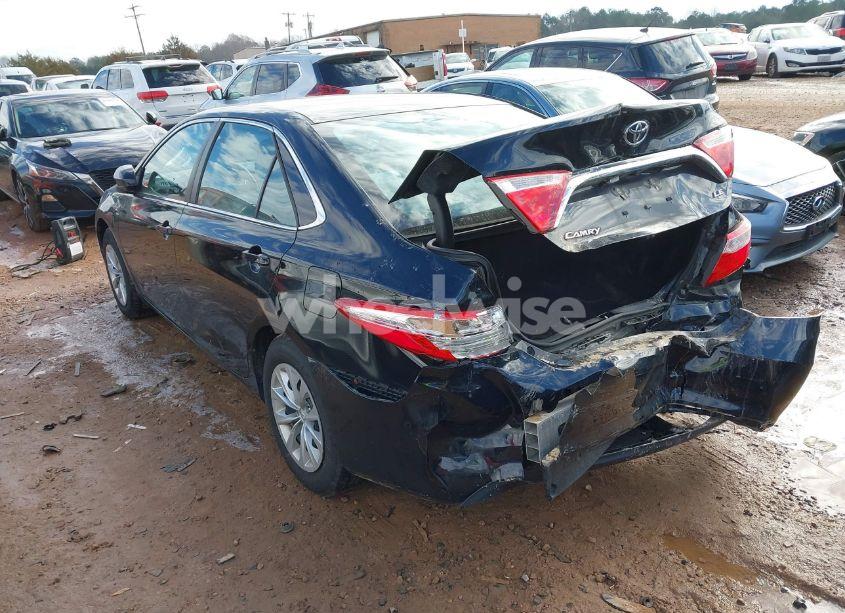Photo 3 of 2016 Toyota Camry LE (VIN 4T1BF1FK3GU602895)