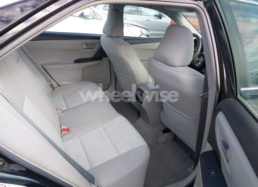 Photo 8 of 2016 Toyota Camry LE (VIN 4T1BF1FK3GU602895)