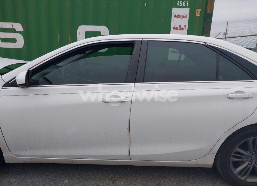 Photo 15 of 2017 Toyota Camry SE (VIN 4T1BF1FK3HU274086)