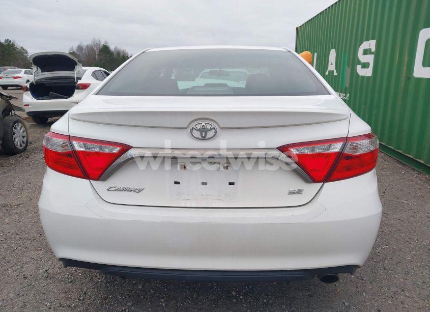 Photo 17 of 2017 Toyota Camry SE (VIN 4T1BF1FK3HU274086)