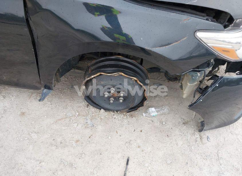 Photo 18 of 2017 Toyota Camry SE (VIN 4T1BF1FK3HU313047)