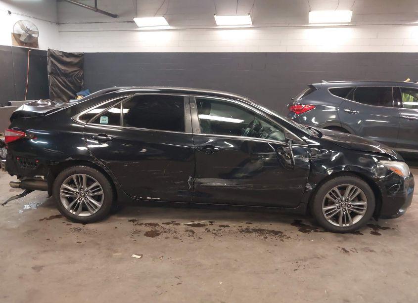 Photo 13 of 2017 Toyota Camry SE (VIN 4T1BF1FK3HU320466)