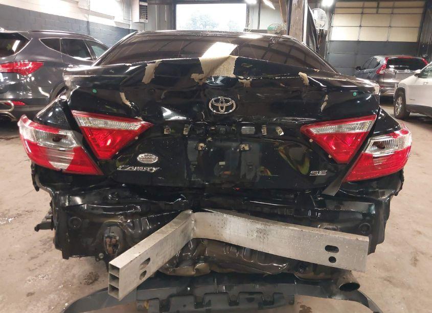 Photo 6 of 2017 Toyota Camry SE (VIN 4T1BF1FK3HU320466)