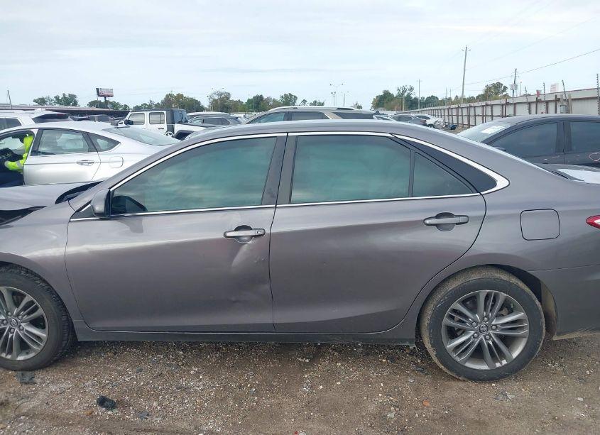 Photo 14 of 2017 Toyota Camry SE (VIN 4T1BF1FK3HU335176)