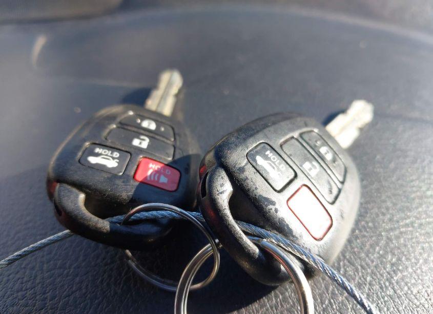 Photo 11 of 2017 Toyota Camry SE (VIN 4T1BF1FK3HU364208)