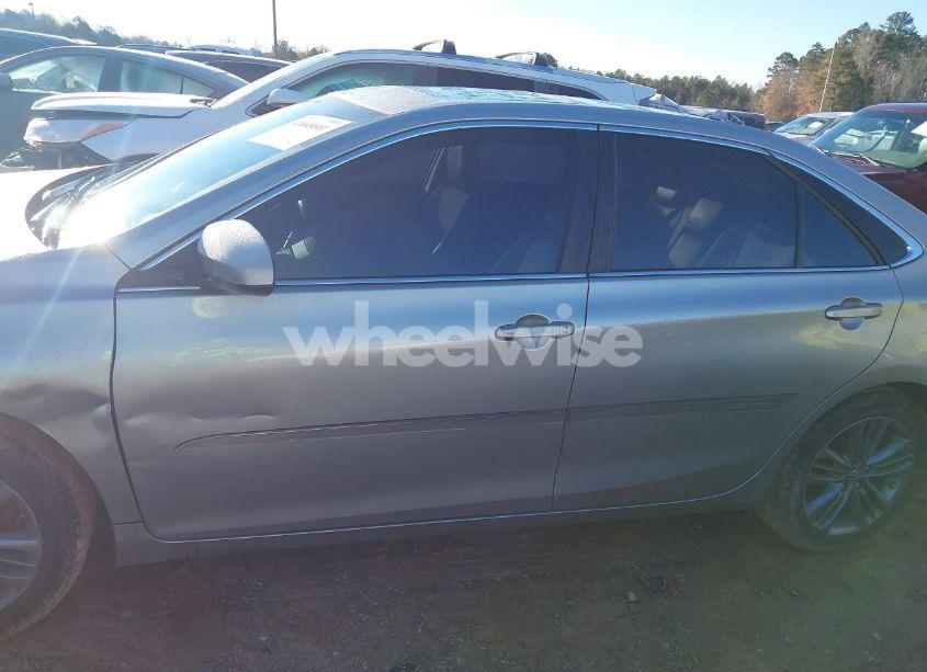 Photo 14 of 2017 Toyota Camry SE (VIN 4T1BF1FK3HU366282)