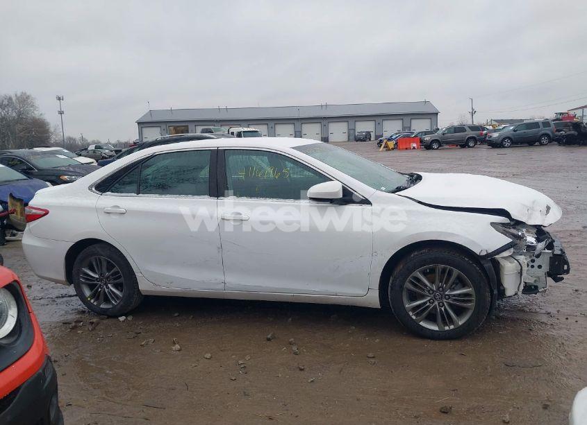 Photo 13 of 2017 Toyota Camry SE (VIN 4T1BF1FK3HU373815)