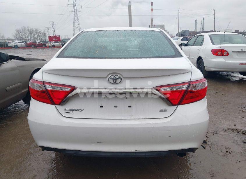 Photo 16 of 2017 Toyota Camry SE (VIN 4T1BF1FK3HU373815)