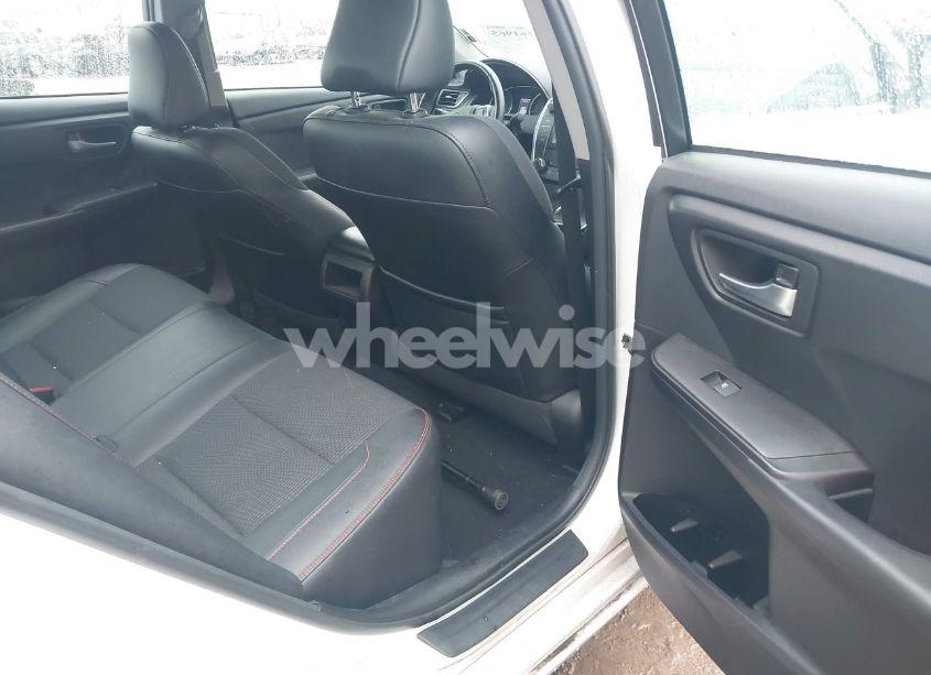 Photo 8 of 2017 Toyota Camry SE (VIN 4T1BF1FK3HU373815)