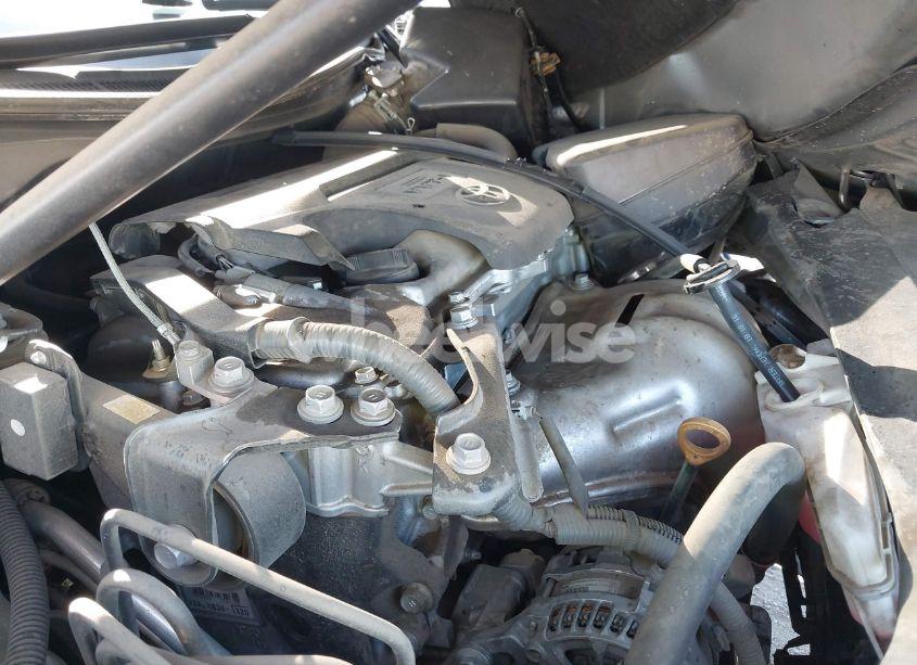 Photo 10 of 2017 Toyota Camry SE (VIN 4T1BF1FK3HU404917)