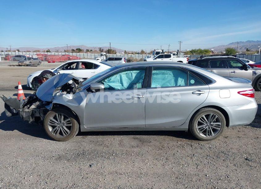 Photo 14 of 2017 Toyota Camry SE (VIN 4T1BF1FK3HU404917)