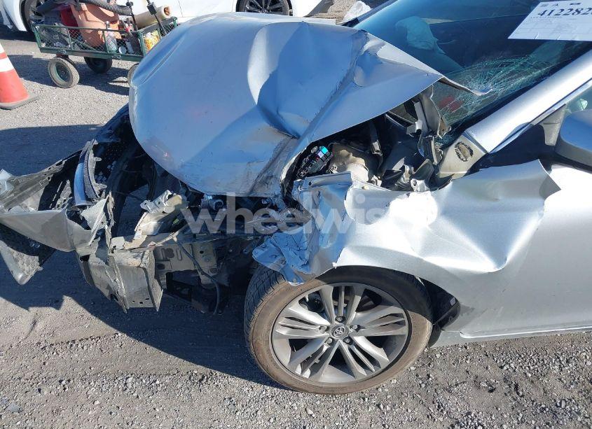 Photo 6 of 2017 Toyota Camry SE (VIN 4T1BF1FK3HU404917)