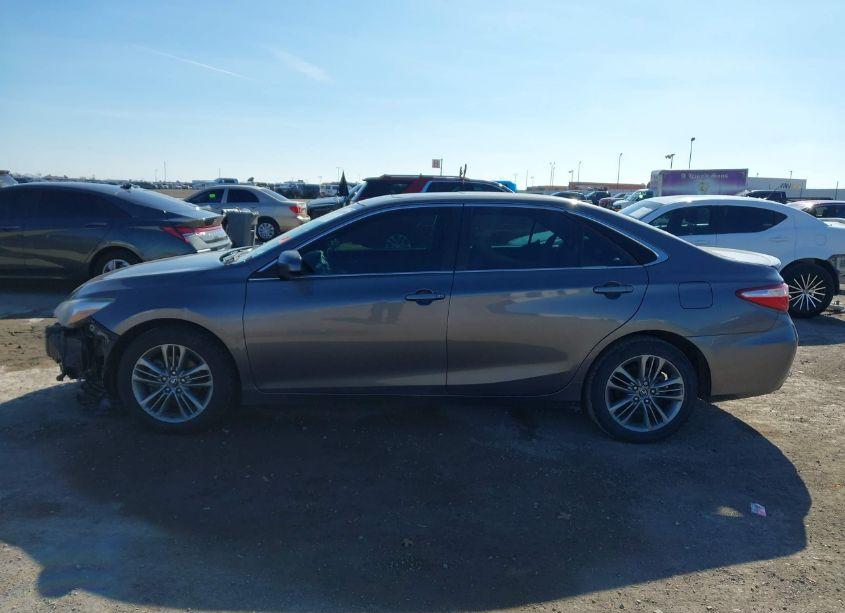 Photo 15 of 2017 Toyota Camry SE (VIN 4T1BF1FK3HU417635)