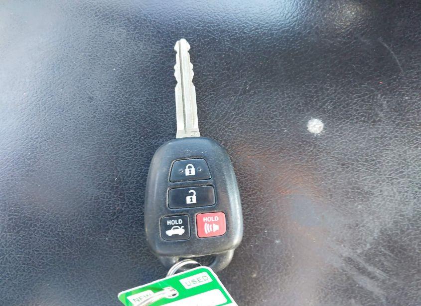 Photo 11 of 2017 Toyota Camry SE (VIN 4T1BF1FK3HU419823)